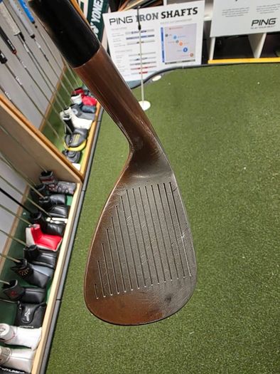 Mizuno T22 Forged 56 Deg Sand Wedge.
