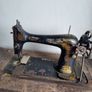 Sewing machine Vintage Image 4