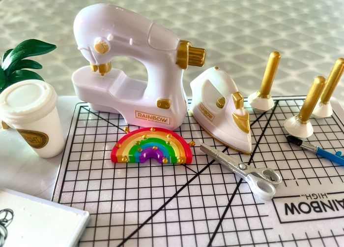 Rainbow High Fashion Designer Doll - 25