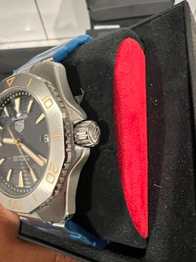 TAG Heuer Aquaracer Professional 200 Solargraph