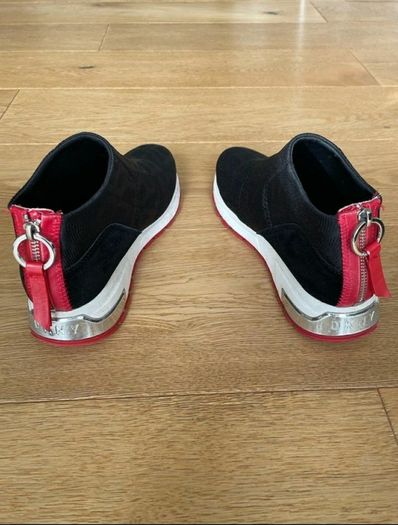 DKNY sneakers size 37