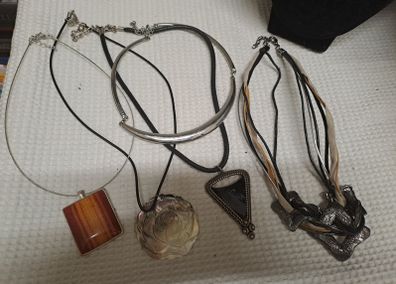 Choker style necklace bundle