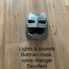 Batman mask lights & sounds