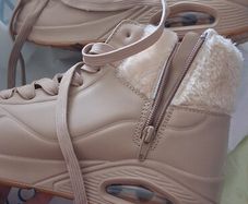 boots new say size 40 but look smaller nice