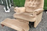Vintage La-Z-Boy Style Manual Recliner  Ultimate Comfort
