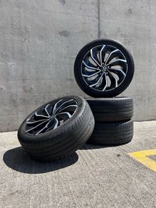 Genuine Volkswagen R-Line Ventura  17" Alloy Wheels - Good Year Tyres
