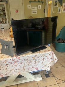 Luxor 32" 50Hz TV
