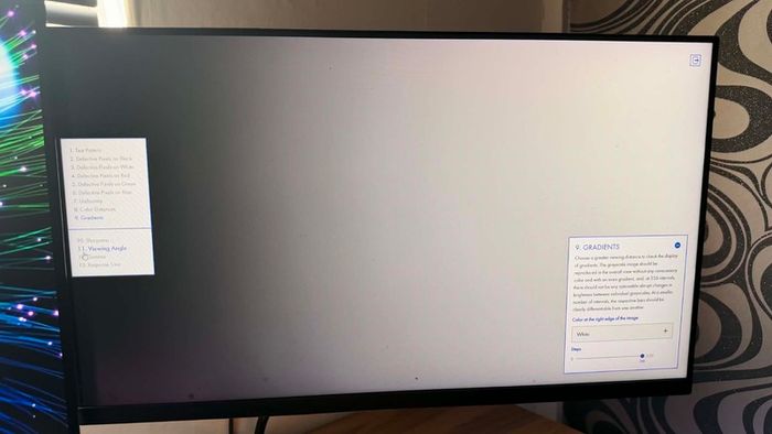 Dell UltraSharp 24 Monitor - U2424HE