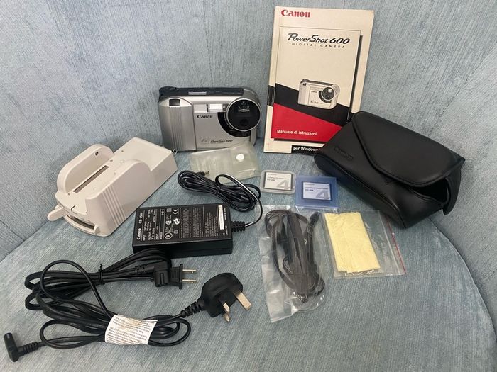 First Ever Canon Digital Camera 1996 Collectors Rare For Sale in Swords ...