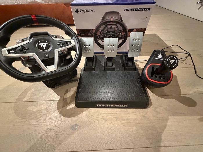 Ultimate Gaming Setup (Price negotiable)