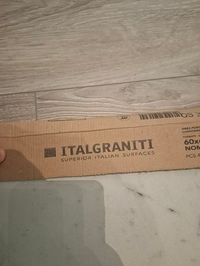2 x Italigraniti Floor tiles 60x60cm