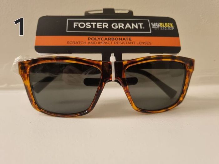 Foster Grant Sunglasses Brand New (2 for 15 Euro)