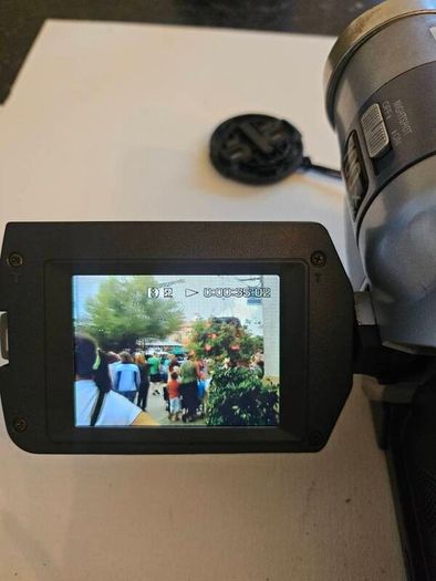 Sony  DCR-TRV245E DigitalHandycam
