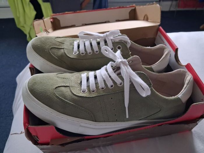 Mint Velvet Trainers size 6/39