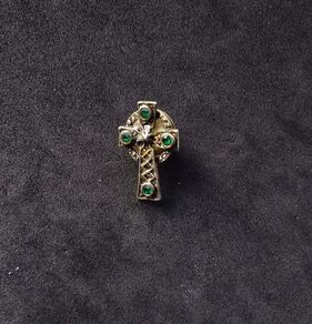 Celtic Cross Lapel Pin Badge