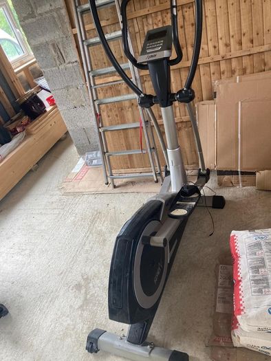Elliptical Cross Trainer