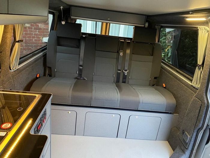 2017 VW Transporter T6 Campervan | Sleeps 4 |