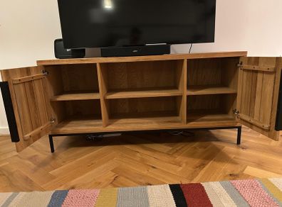 Oak TV unit