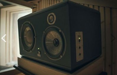 Focal SM9 Powered Midfield Speakers (Pair)