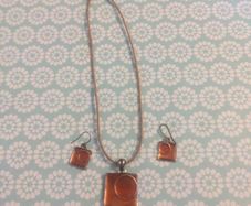 Necklace and earring set