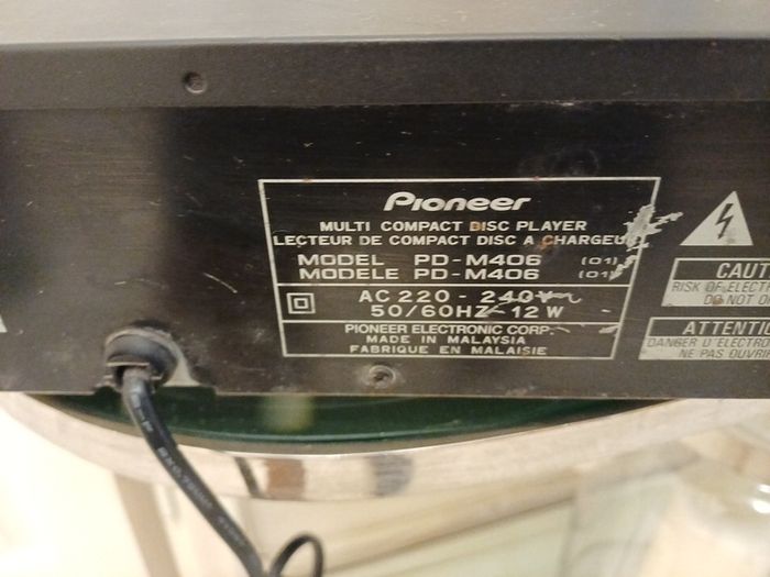 Pioneer CD player