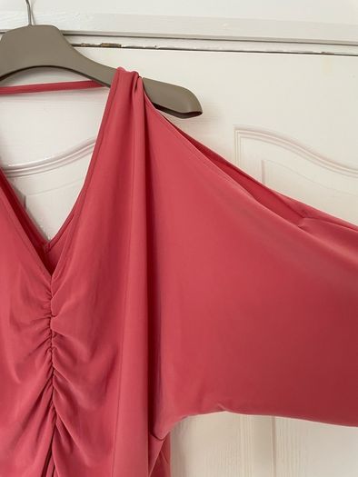 Ladies Blouse Size 16 River Island