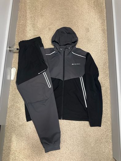 Men's monterrain tracksuit XL
