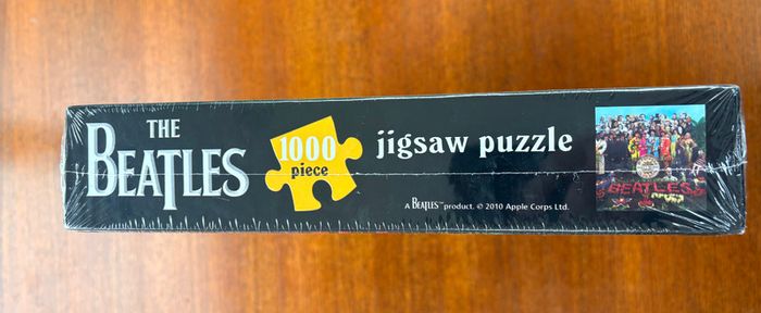 The Beatles Sgt. Pepper 1000 Piece Jigsaw Puzzle (New, Sealed)