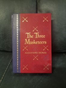 Vintage 'The Three Musketeers' Hardback Book: Illustrated Reader's Digest Edition