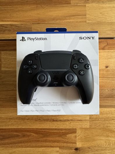 PS5 Midnight Black Controller
