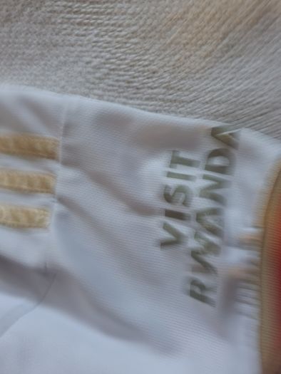 Arsenal kit