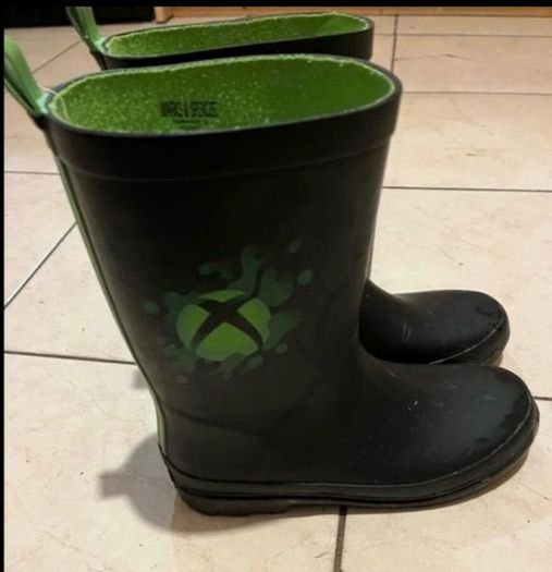 boys rain boots