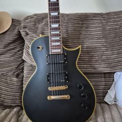 electric guitar