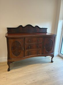 mahogany, Georgian-revival/Queen Anne style sideboard