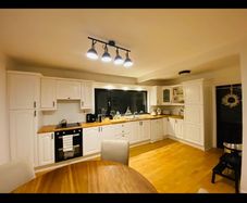 Solid Oak Kitchen (painted white)