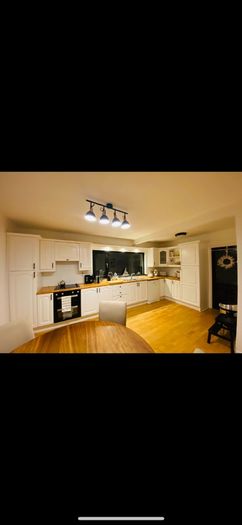 Solid Oak Kitchen (painted white)