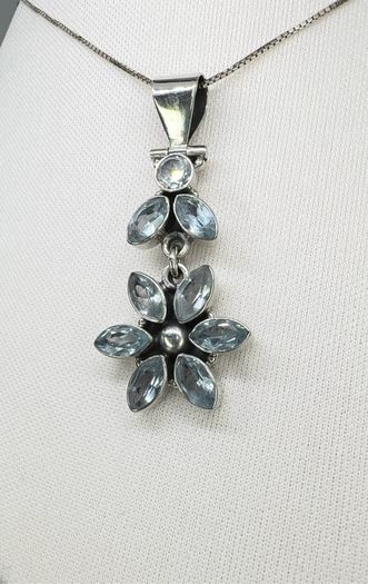 Silver Aquamarine & Sterling Silver Pendant Necklace