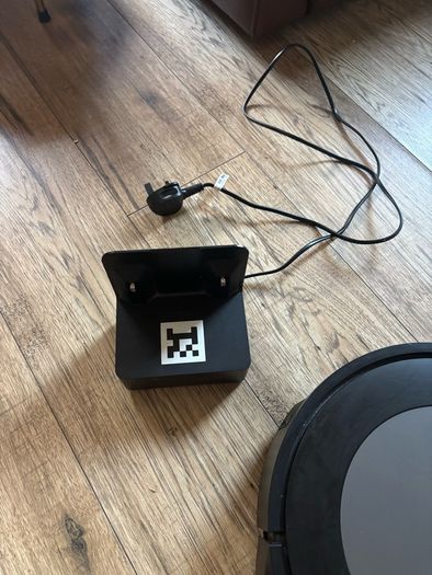 Roomba J7 Robot Vacuum cleaner