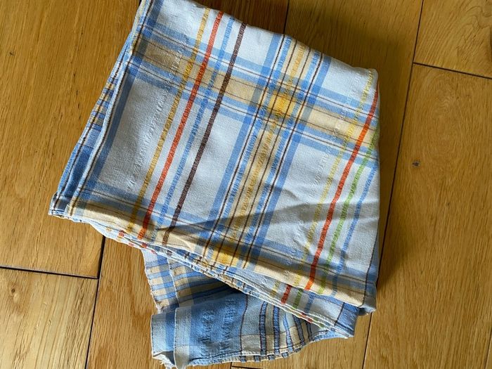 Table cloths - vintage
