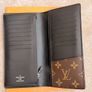 Louis Vuitton Long Wallet Image 8