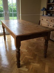 Pine kitchen table