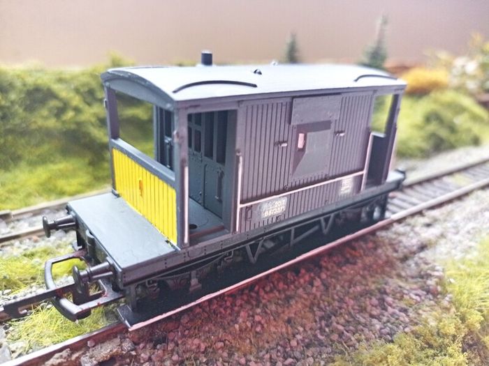 Model  Railway  Dutch  Brake Van