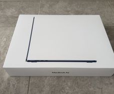 Apple Macbook Air