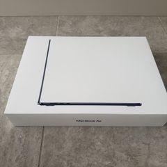 Apple Macbook Air