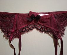 Hunkemoller burgundy suspender belt