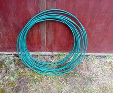 Plastic oil feed pipe