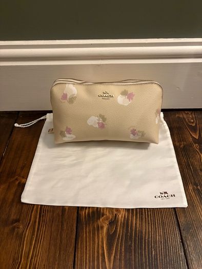 Authentic Coach Floral Cosmetic Pouch / Makeup Bag (With Dustbag & Care Card)