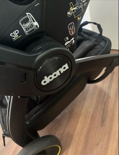 Doona X travel system
