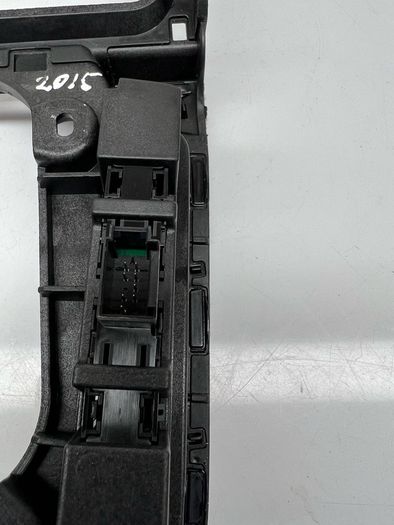 2016 Volkswagen Passat B8 Gear Selector Surround Trim 3g2864263 A2l4b7s