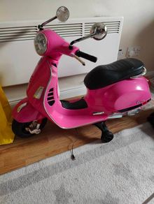 kids Vespa motorbike ride on